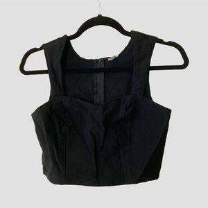 Black fitted crop top